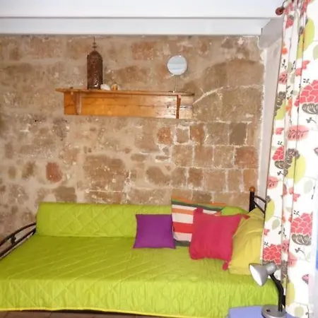 Apartamento La Casa Del Frangipane Mariasole Rodi