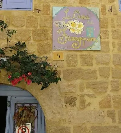 La Casa Del Frangipane Mariasole Rodi * Rhodes City